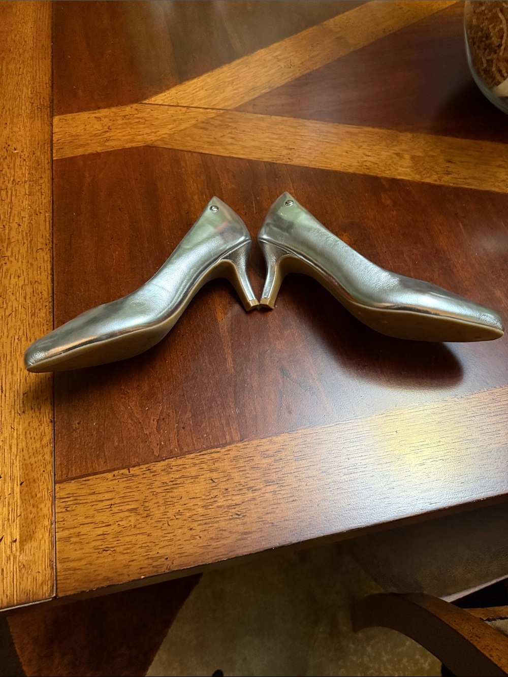 Life Stride Metallic Silver Mid-Heel Pumps